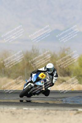 media/Apr-19-2025-CVMA (Sat) [[586b59ad56]]/Race 13-Amateur Supersport Open/